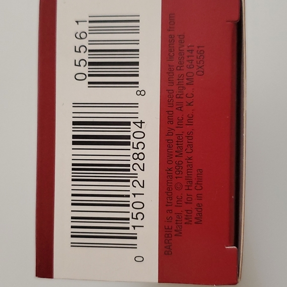 Hallmark Native American Barbie 'Dolls of the World' collector series 1996 NIB - Picture 4 of 11